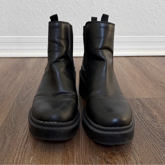 Chunky Black Chelsea Boot - Women's Stylish Ankle Boot - Picture 3 of 5